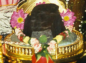 Sri Sri Giri Govardhana